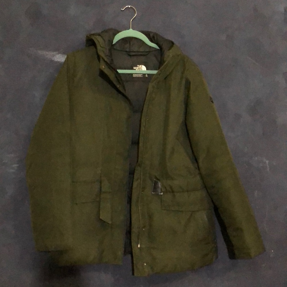 The North Face Women Jacket Size XL Olive Green with Hood. Missing faux fur